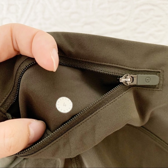 Lululemon Speed Up Tight (Luxtreme, 28" Inseam), Dark‎ Olive - Picture 9 of 11